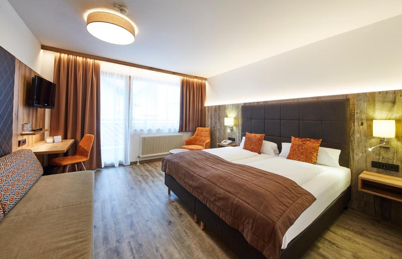 Fusch an der Grossglocknerstrasse Hotel Roemerhof מראה חיצוני תמונה