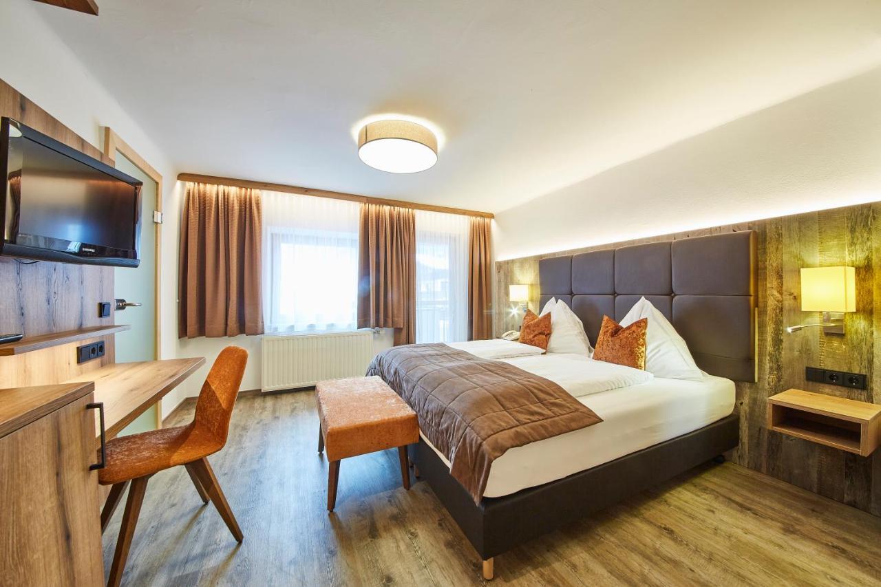 Fusch an der Grossglocknerstrasse Hotel Roemerhof מראה חיצוני תמונה