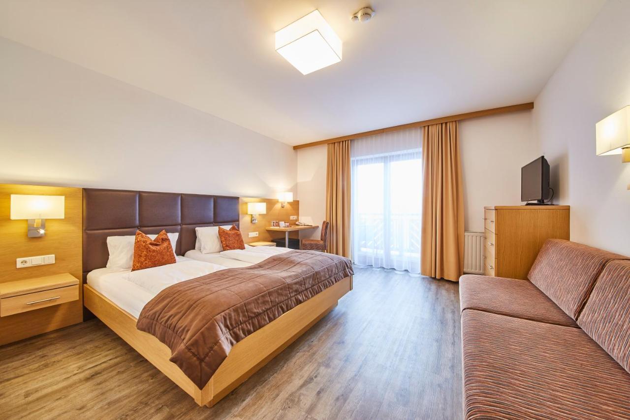 Fusch an der Grossglocknerstrasse Hotel Roemerhof מראה חיצוני תמונה