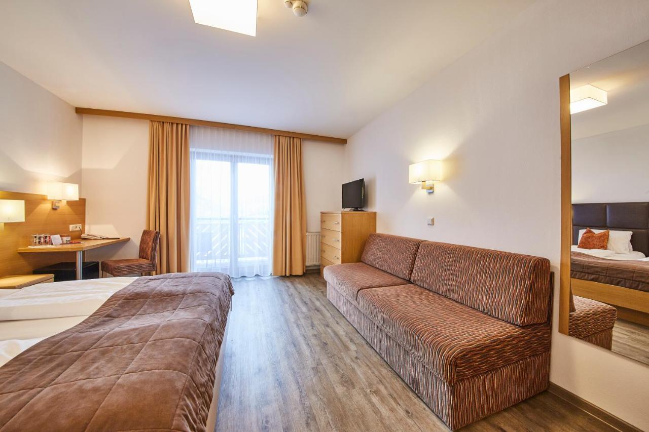 Fusch an der Grossglocknerstrasse Hotel Roemerhof מראה חיצוני תמונה